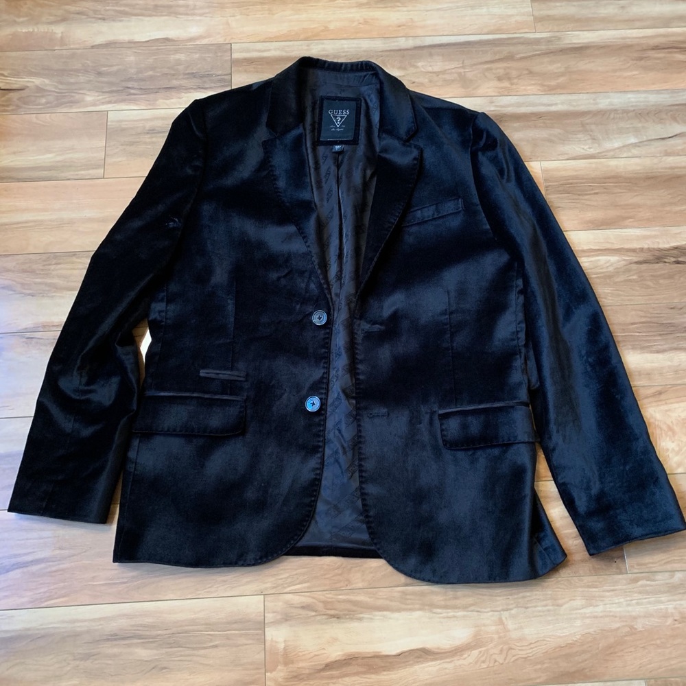 Guess Black velvet blazer